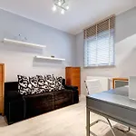 Aparthotel Old Town Waterlane By Renters