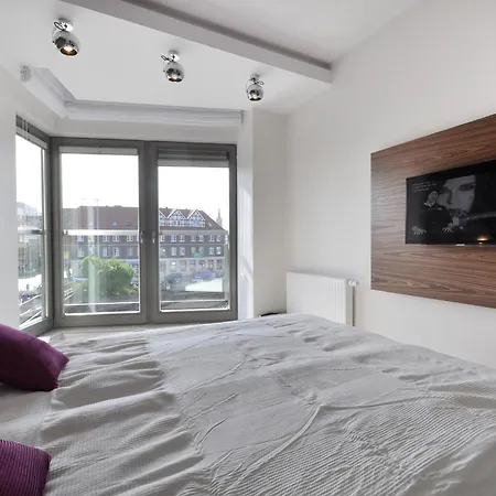 Dom & House - Old Town Waterlane Apartment
