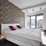 Gdansk Old Town Waterlane By Noclegi Renters شقة فندقية