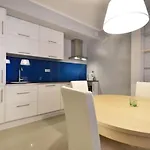 Gdansk Old Town Waterlane By Noclegi Renters شقة فندقية