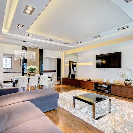 Dom & House - Old Town Waterlane Hotel apartamentowy Gdańsk