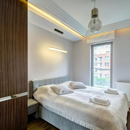 Dom & House - Old Town Waterlane 4* Гданьск