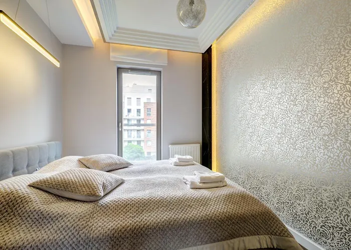 מלון דירות Gdansk Old Town Waterlane By Noclegi Renters 4*