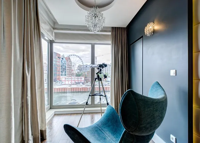 Gdansk Old Town Waterlane By Noclegi Renters מלון דירות 4*