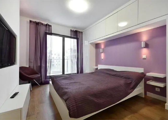 Gdansk Old Town Waterlane By Noclegi Renters מלון דירות 4*