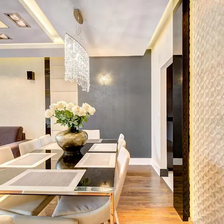 Ξενοδοχείο με διαμερίσματα Dom & House - Old Town Waterlane